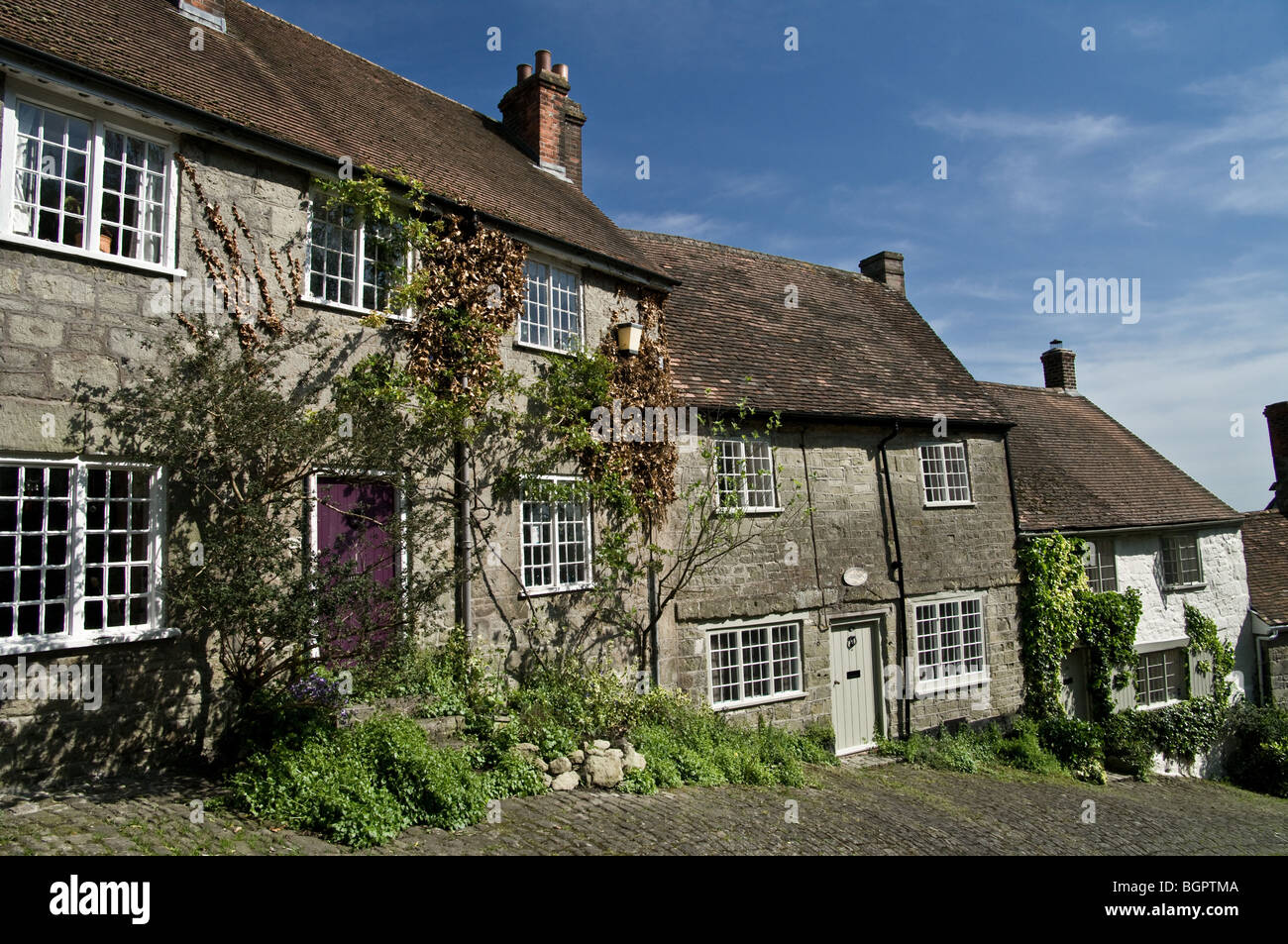 Shaftesbury Gold Hill High Resolution Stock Photography and Images Alamy