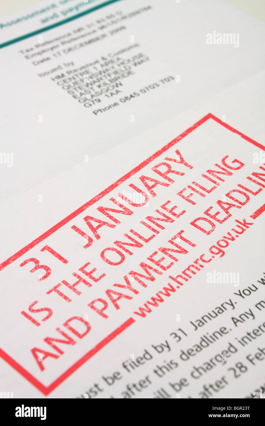 Reminder letter from HMRC for filing of self-assessment tax return Stock Photo