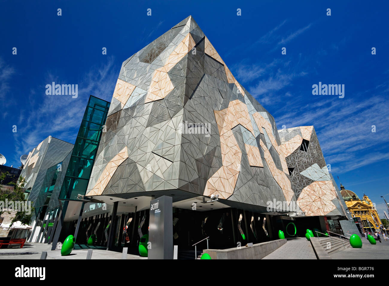Melbourne Architecture / The iconic landmark building complex of