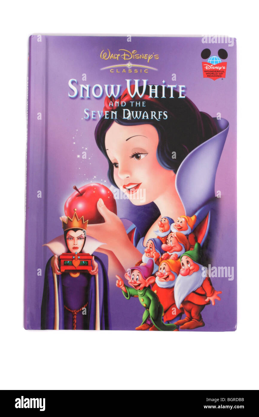 A Hardback Book By Walt Disney S The Classic Fairytale Snow White And The Seven Dwarfs Stock Photo Alamy A Hardback Book By Walt Disney S The Classic Fairytale Snow White And The Seven Dwarfs Stock Photo Alamy