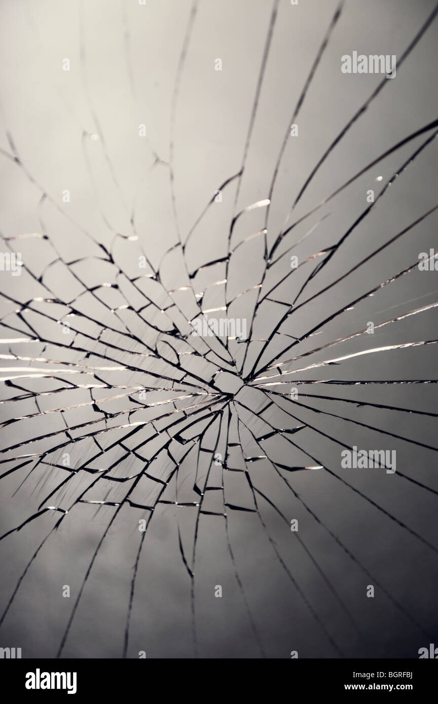 Broken picture frame glass hi-res stock photography and images - Alamy