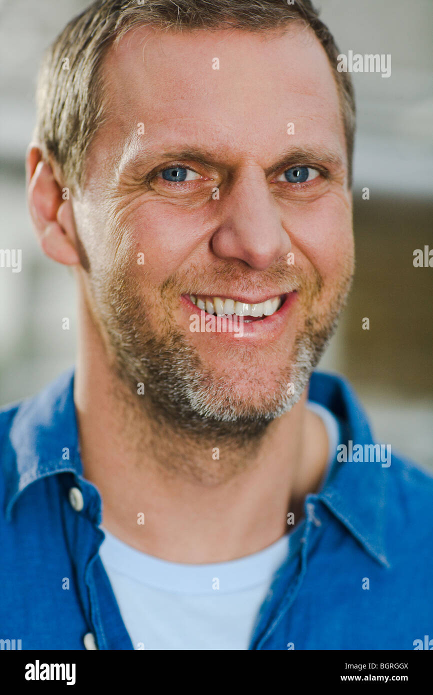 Gayrioddiy porno janri G-nuqtada anal jinsiy aloqa bosimi