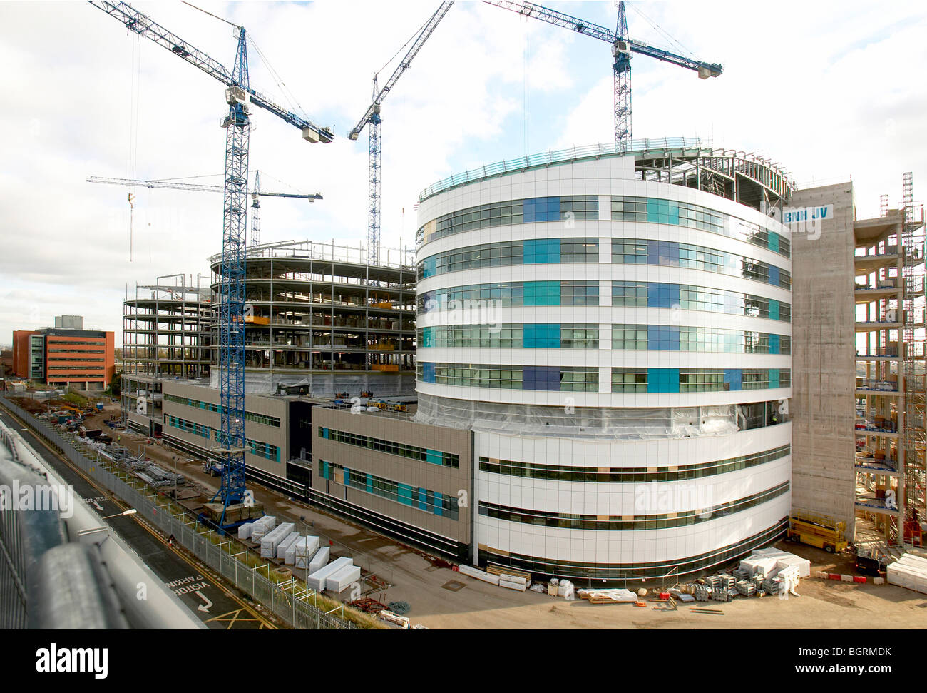 Building of the Queen Elizabeth Hospital Birmingham, Birmingham first