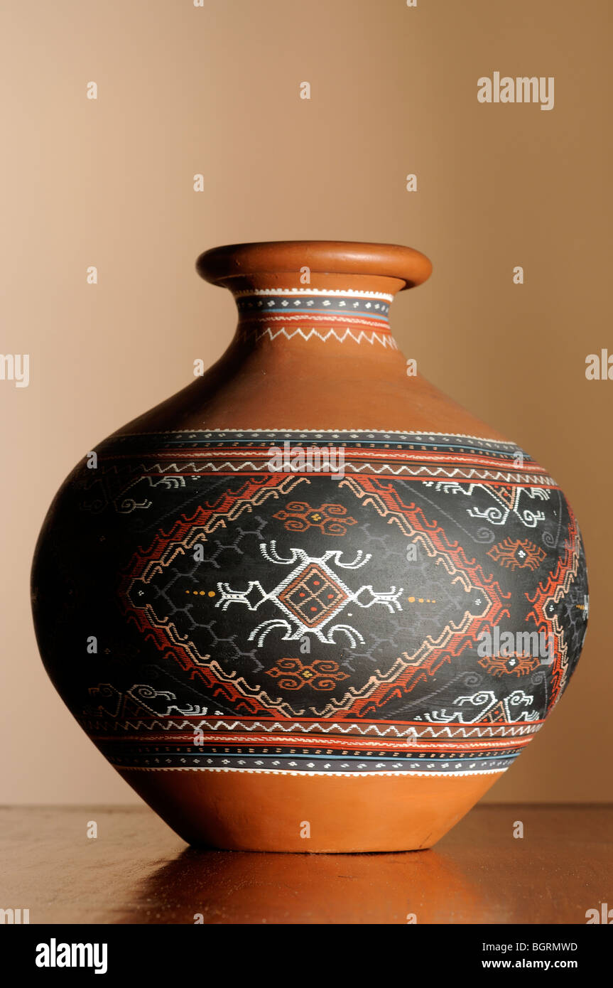 Philippines Pottery High Resolution Stock Photography and Images Alamy