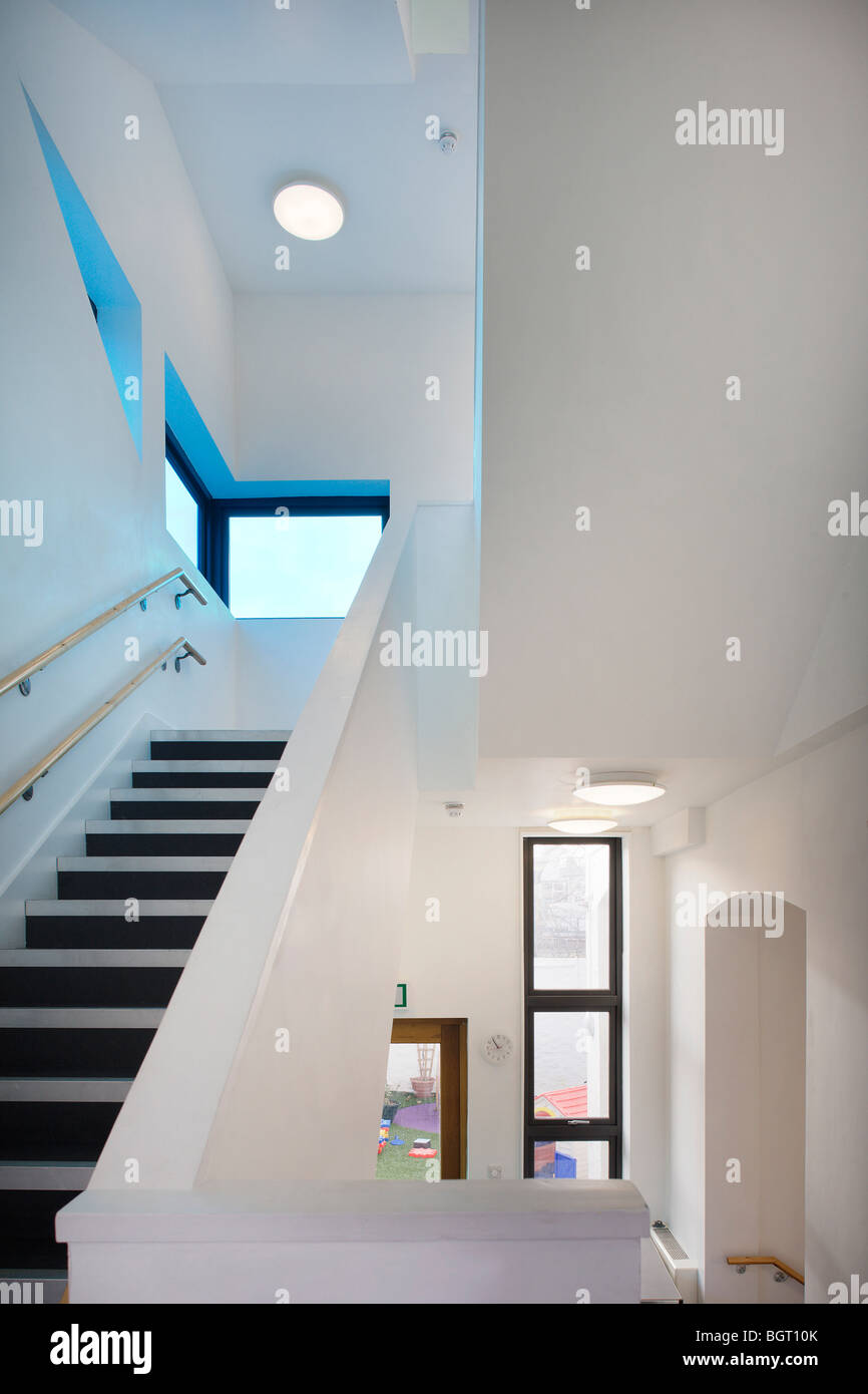 THE FACTORY CHILDREN'S CENTRE, LONDON, UNITED KINGDOM, CAZENOVE