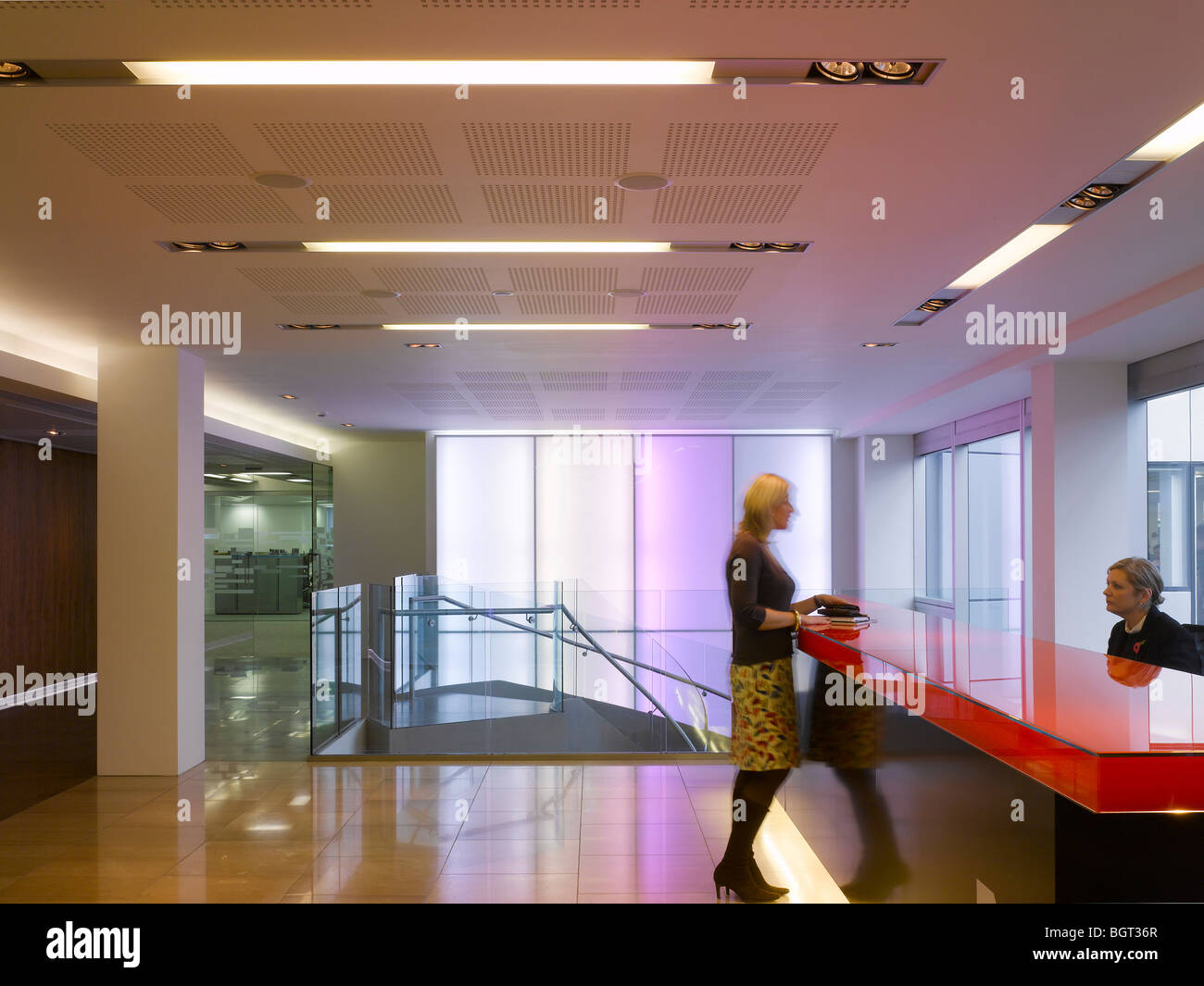contemporary office lighting