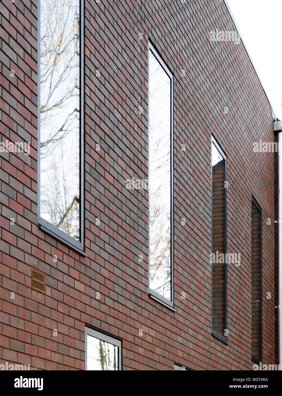 HIGHGROVE HOUSESPECIAL NEEDS HOUSING, LONDON, UNITED KINGDOM, DUGGAN