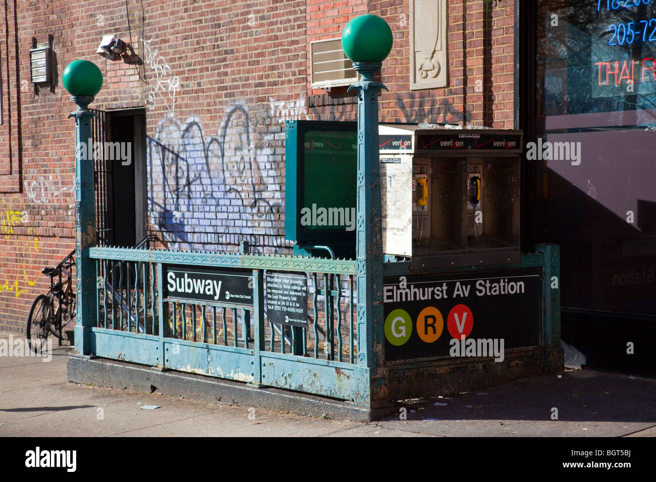 Elmhurst Av Subway Station in Queens, New York City Stock Photo Alamy
