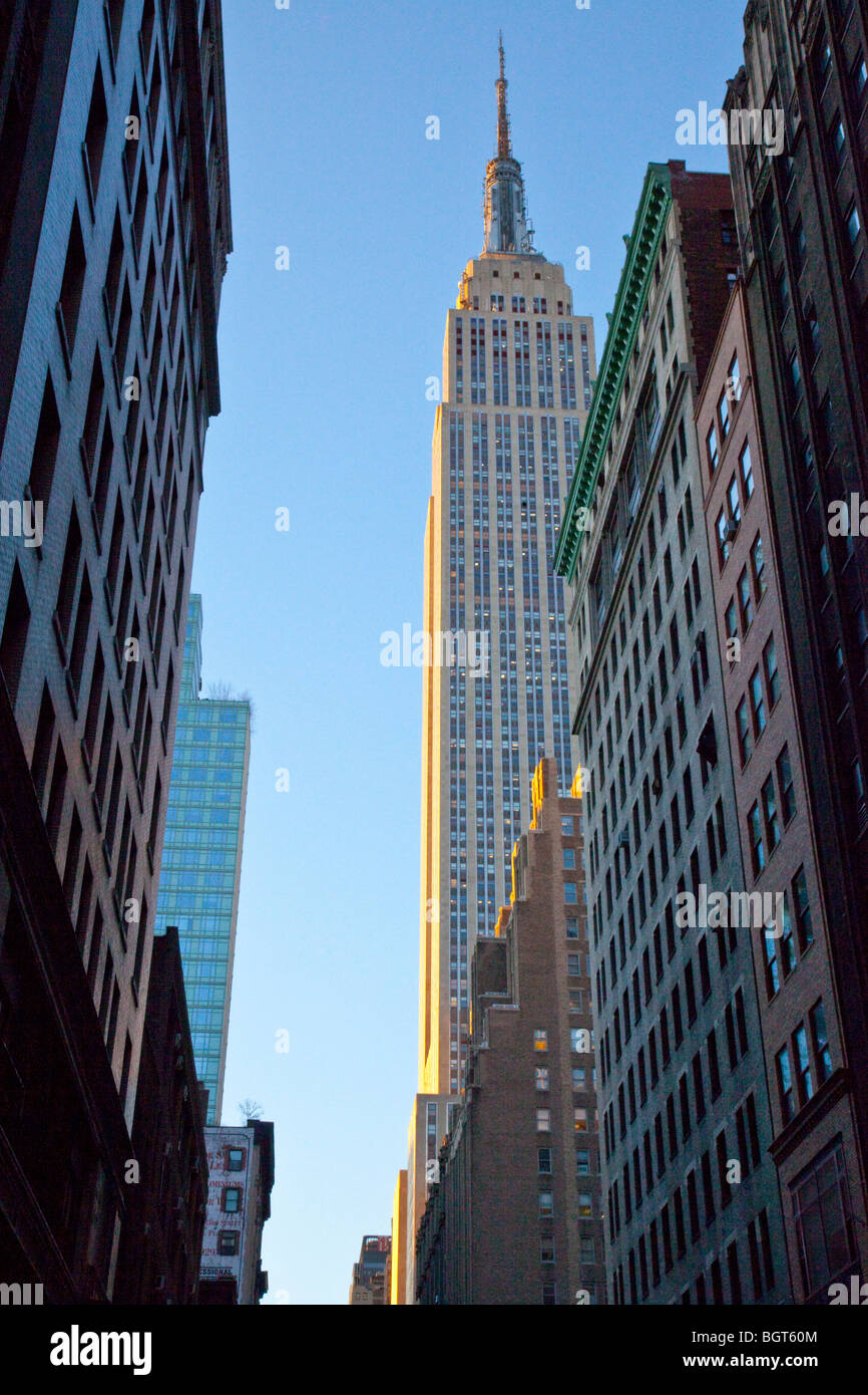 Empire State Building in Midtown Manhattan, New York City Stock Photo ...