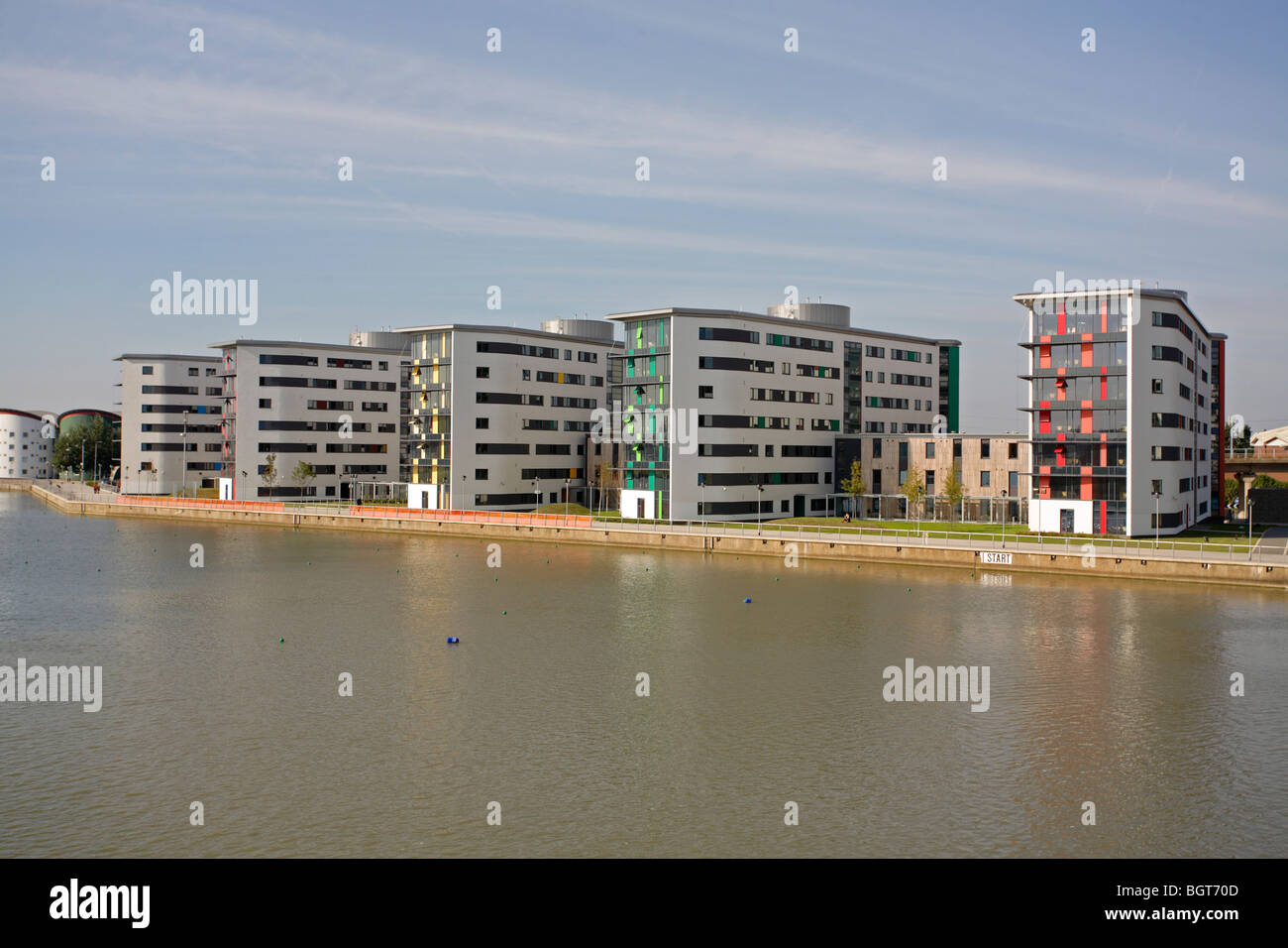 university of east london docklands campus