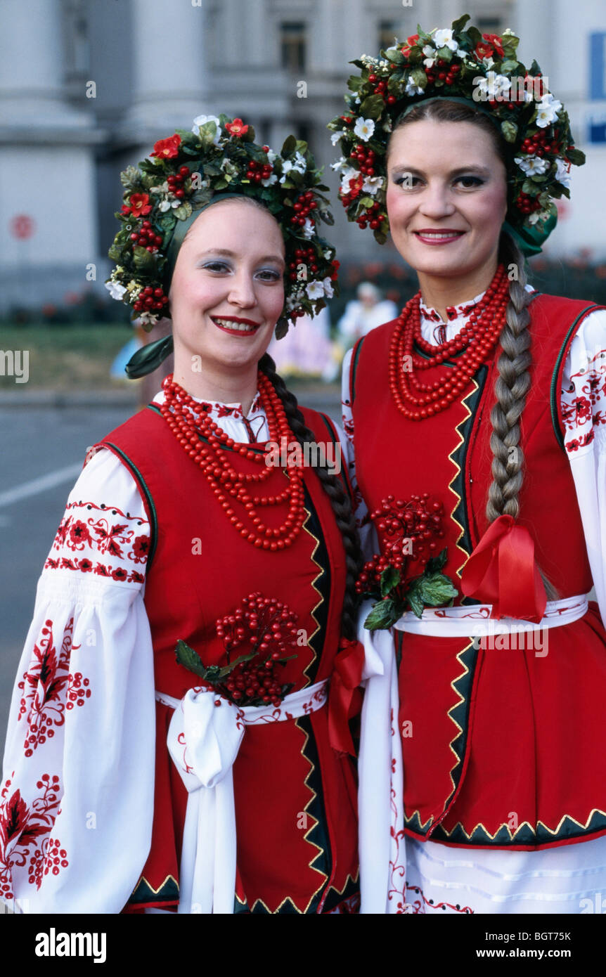 Kiev, Ukraine - Portrait of two young Ukrainian women in traditional dress  Stock Photo - Alamy