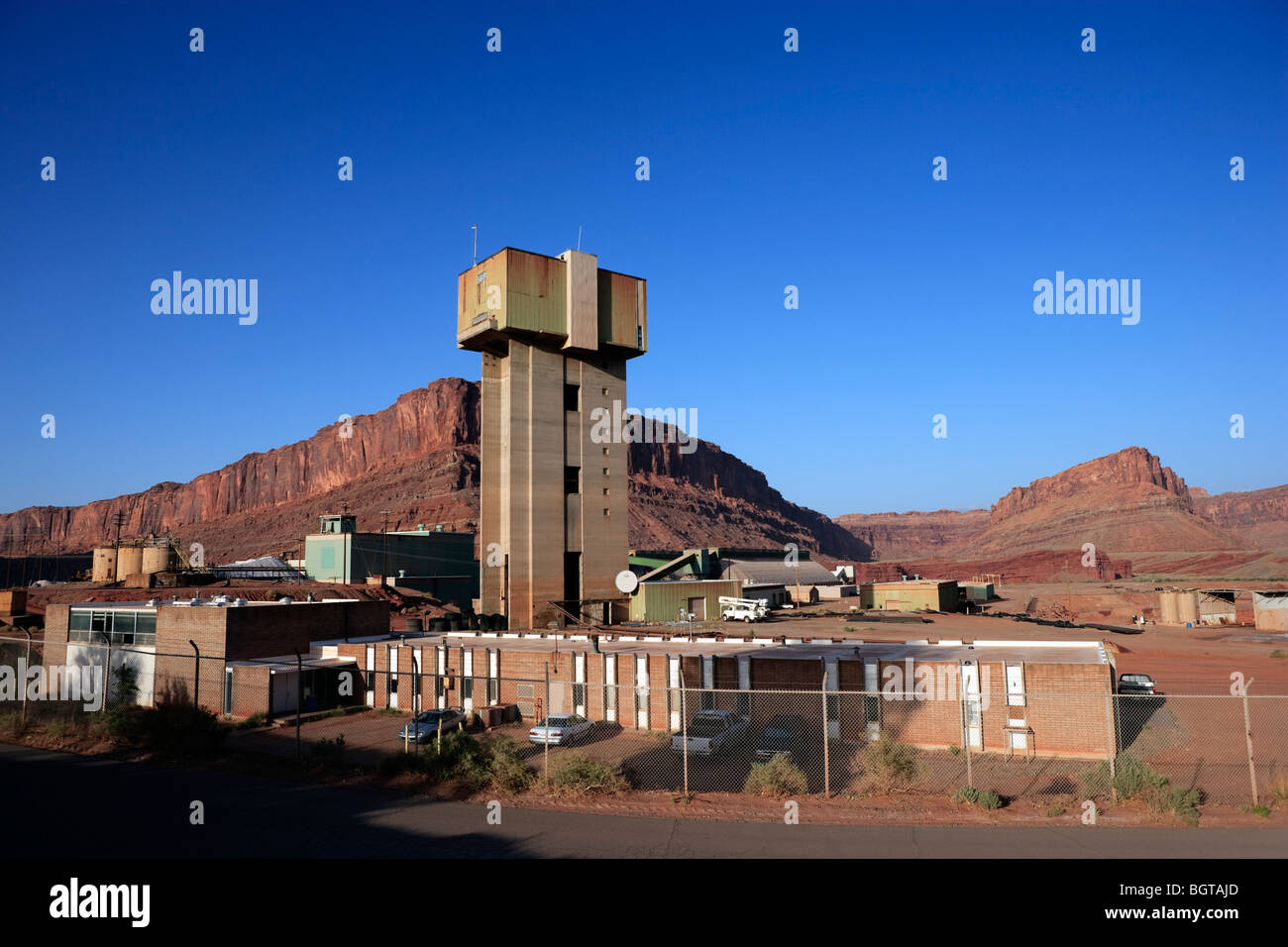 Blue Blaze mine. Consumers, mining town near Price, Utah. Miners coming  home Stock Photo - Alamy