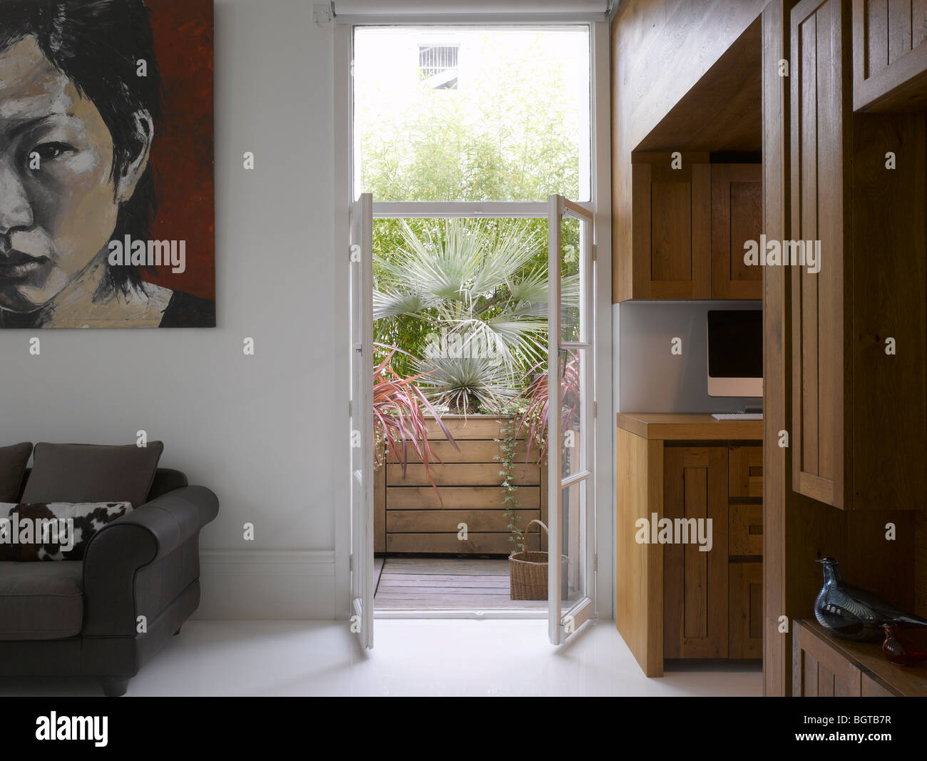 QUEENS GATE TERRACE, LONDON, UNITED KINGDOM, HOGARTH ARCHITECTS Stock Photo Alamy