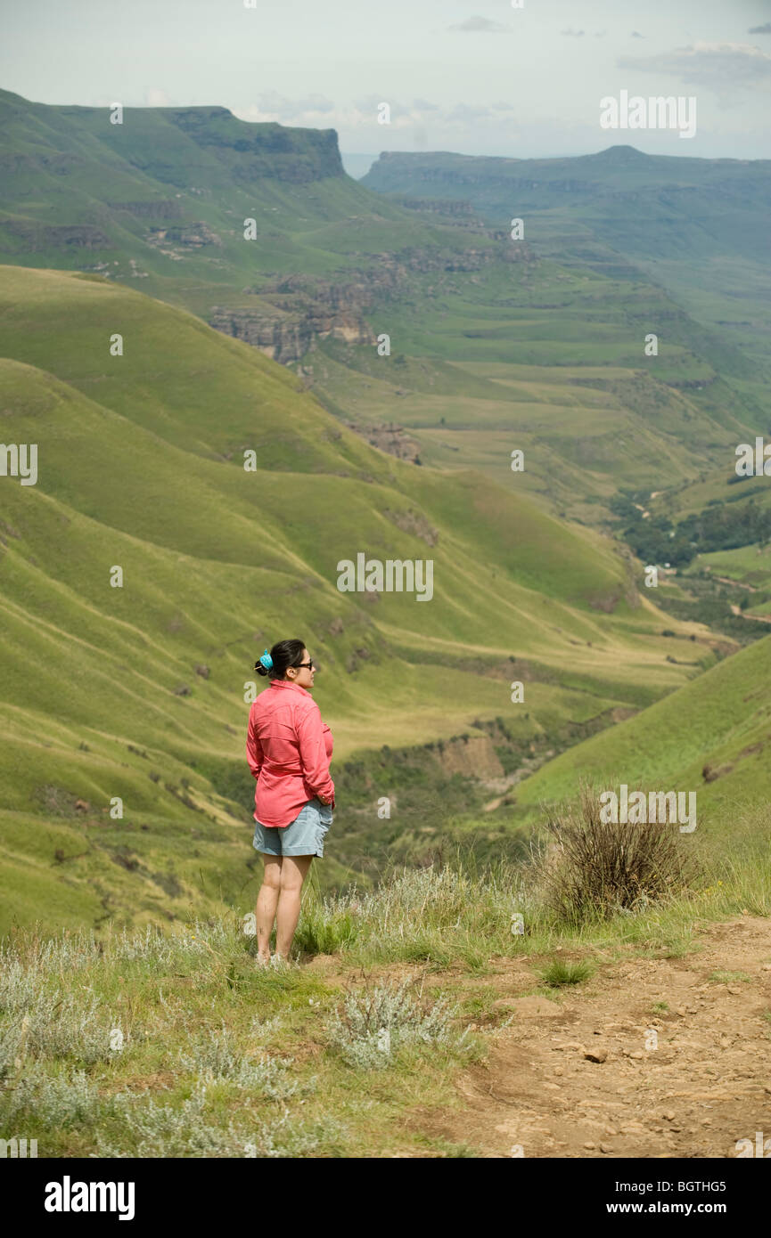 The Sani Pass Which Goes From South Africa To Lesotho Through The Drakensburg Mountains South Africa Lesotho Stock Photo Alamy The Sani Pass Which Goes From South Africa To Lesotho Through The Drakensburg Mountains South Africa Lesotho Stock Photo Alamy