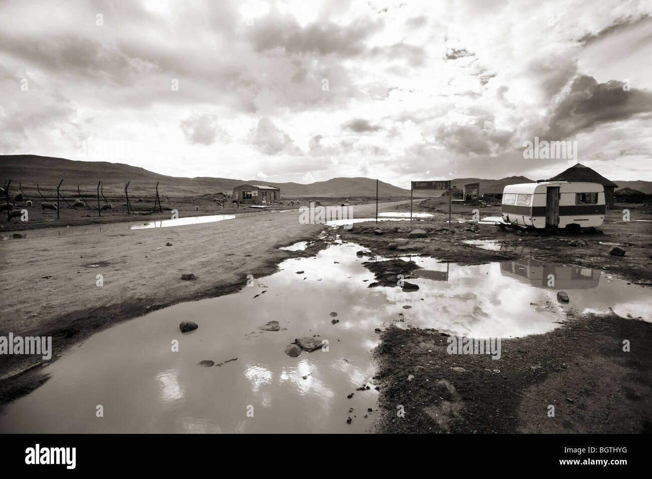 The Sani Pass Which Goes From South Africa To Lesotho Through The Drakensburg Mountains South Africa Lesotho Stock Photo Alamy