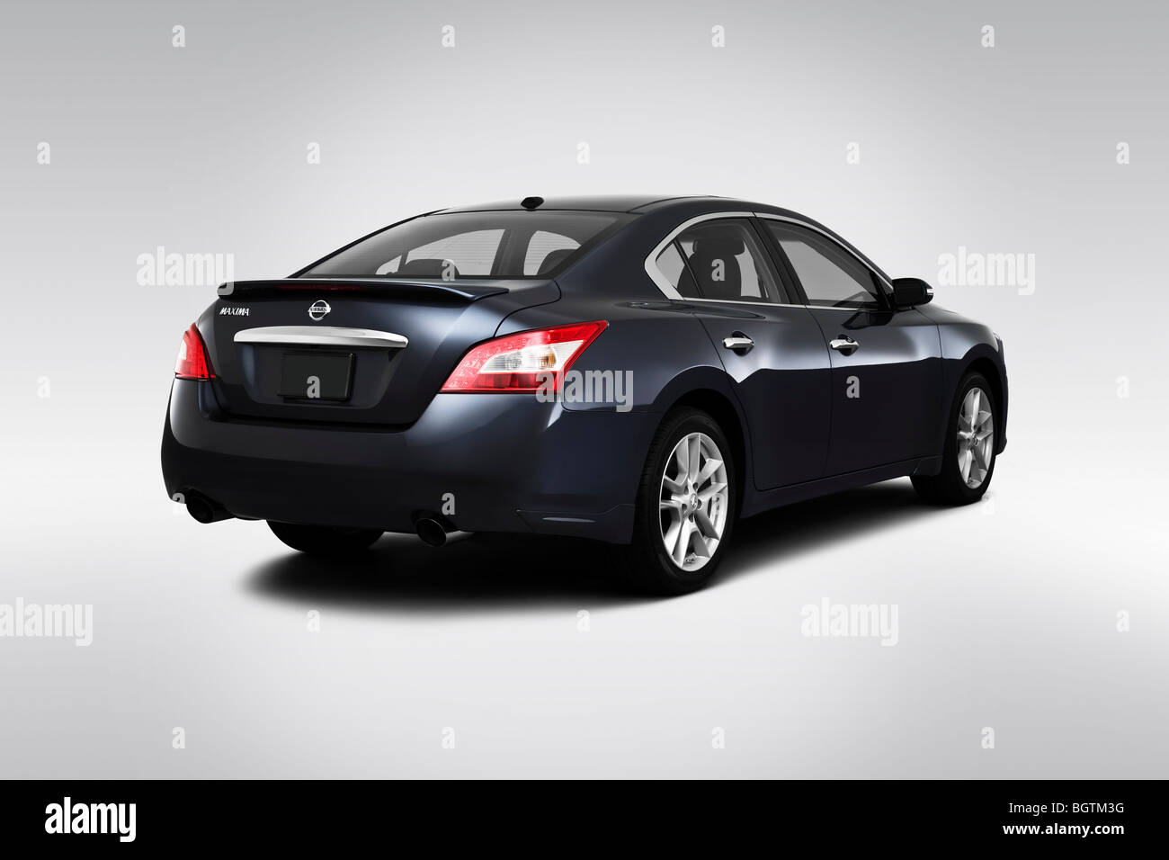 Nissan Maxima 3.5 Stock Photo - Alamy