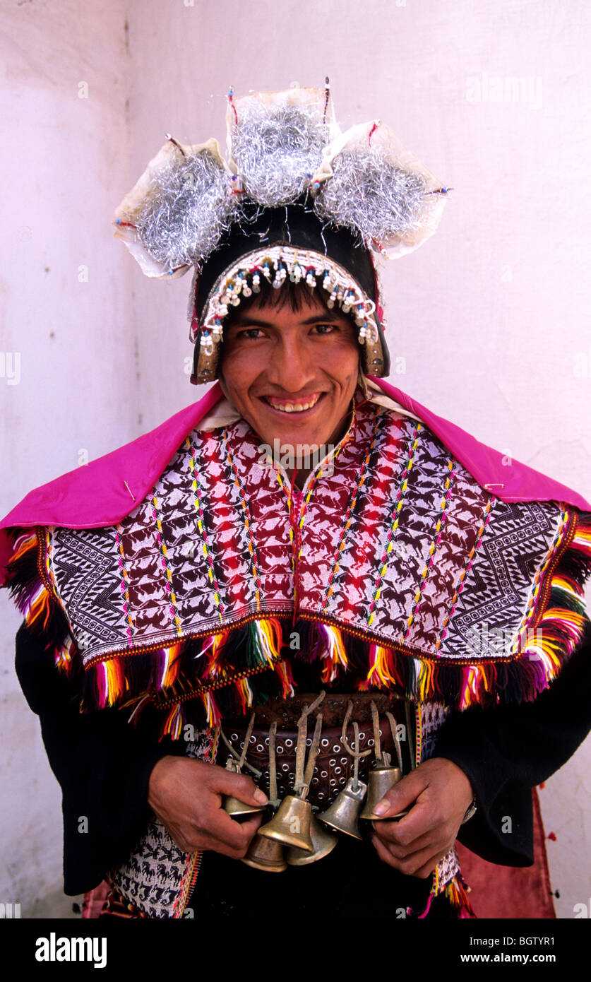 Pujllay dress for dancing in Tarabuco. Sucre. Bolivia Stock Photo - Alamy