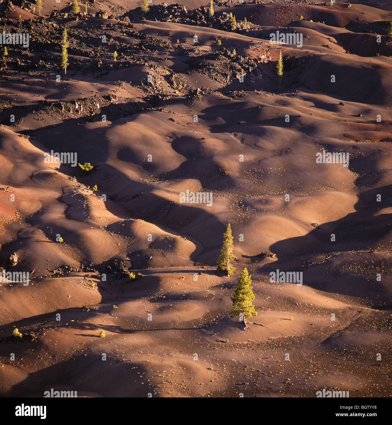 CALIFORNIA Painted Hills and a corner of the Fantastic Lava Bed in