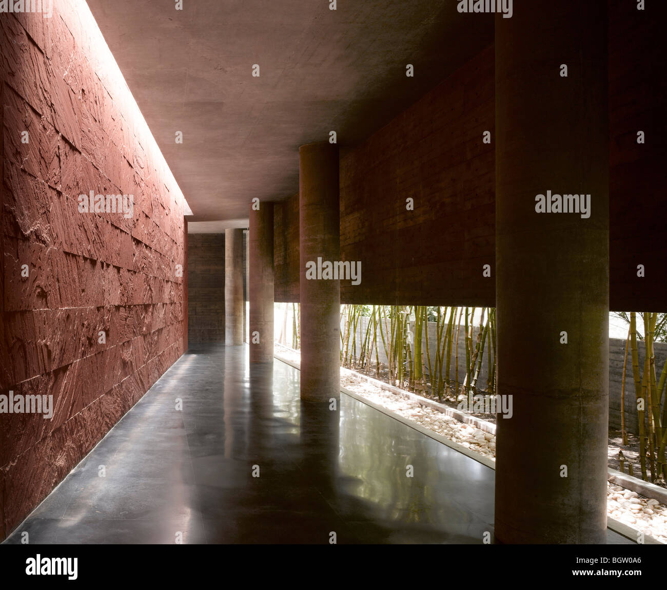 PARAG SHAH RESIDENCE, SURAT, INDIA, MATHAROO ASSOCIATES Stock Photo - Alamy