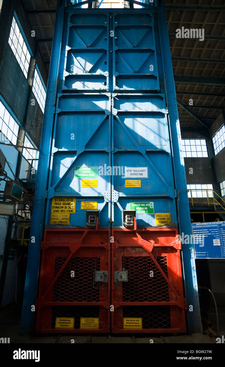 Pit lift entrance / lifting cage at the mine shaft top, at the Guido coal mine museum. Zabrze. Poland. Stock Photo