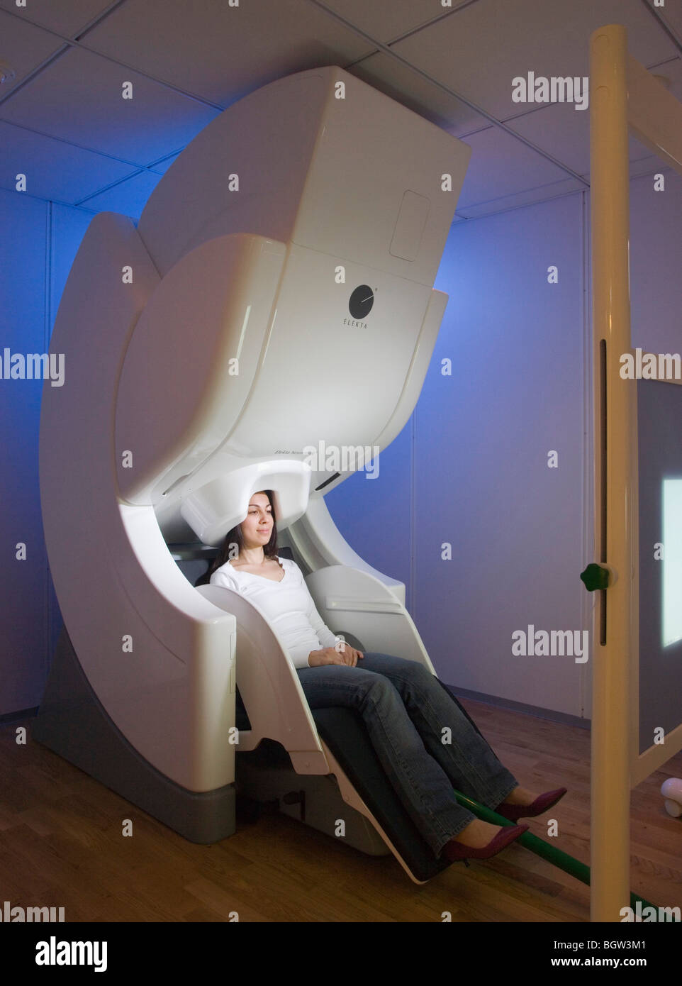 nightingale associates, meg brain scanner unit, university of oxford