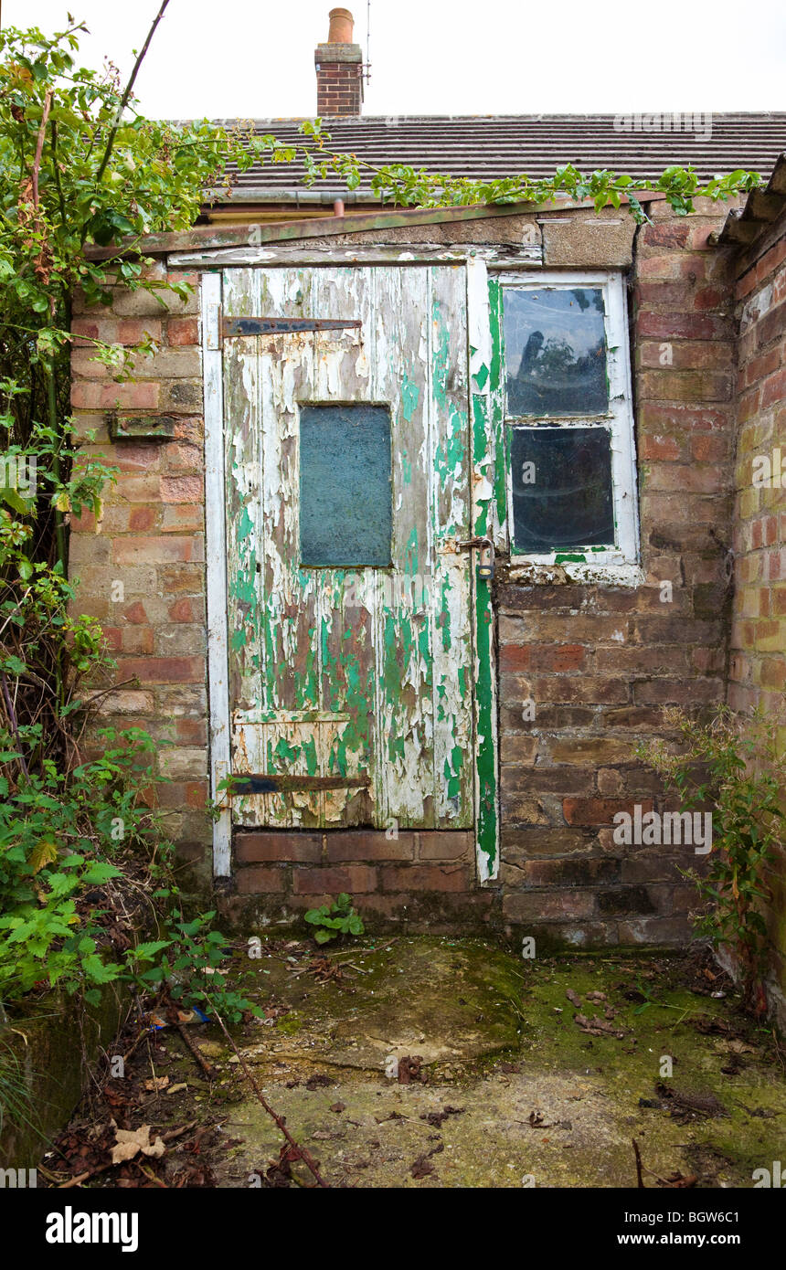Old Brick Garden Shed High Resolution Stock Photography and Images Alamy
