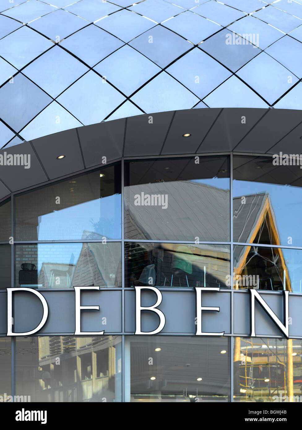 THE ARC SHOPPING CENTRE, BURY ST EDMUNDS, UNITED KINGDOM, VERETEC WITH MICHAEL HOPKINS Stock Photo