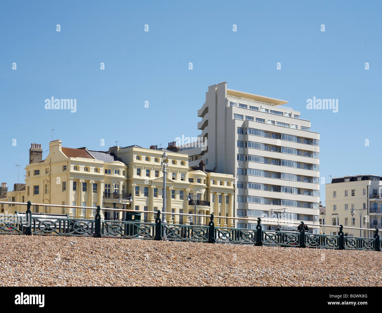 Embassy Court, Brighton, United Kingdom, Architect Wells Coates, 1935