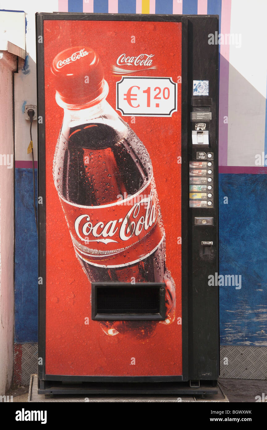 How Many Coke Vending Machines Are There In The World at Joshua