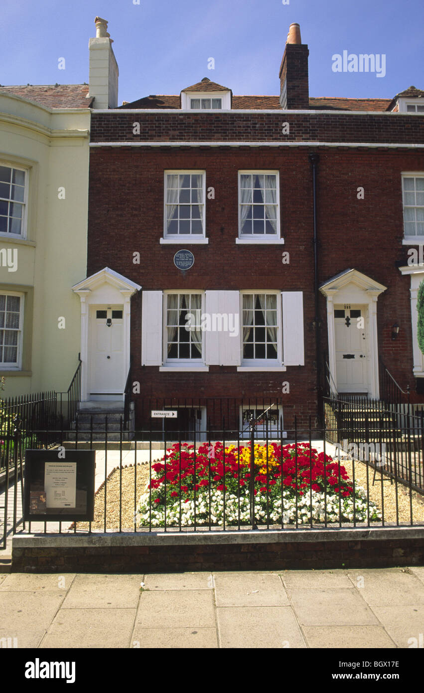 Charles Dickens' Birthplace, Portsmouth, Hampshire Stock Photo - Alamy
