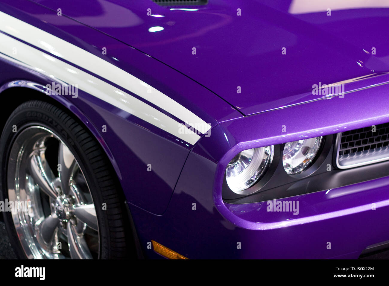 2009 2010 Dodge Challenger RT 5.7 Litre HEMI Plum Crazy Purple Stock Photo