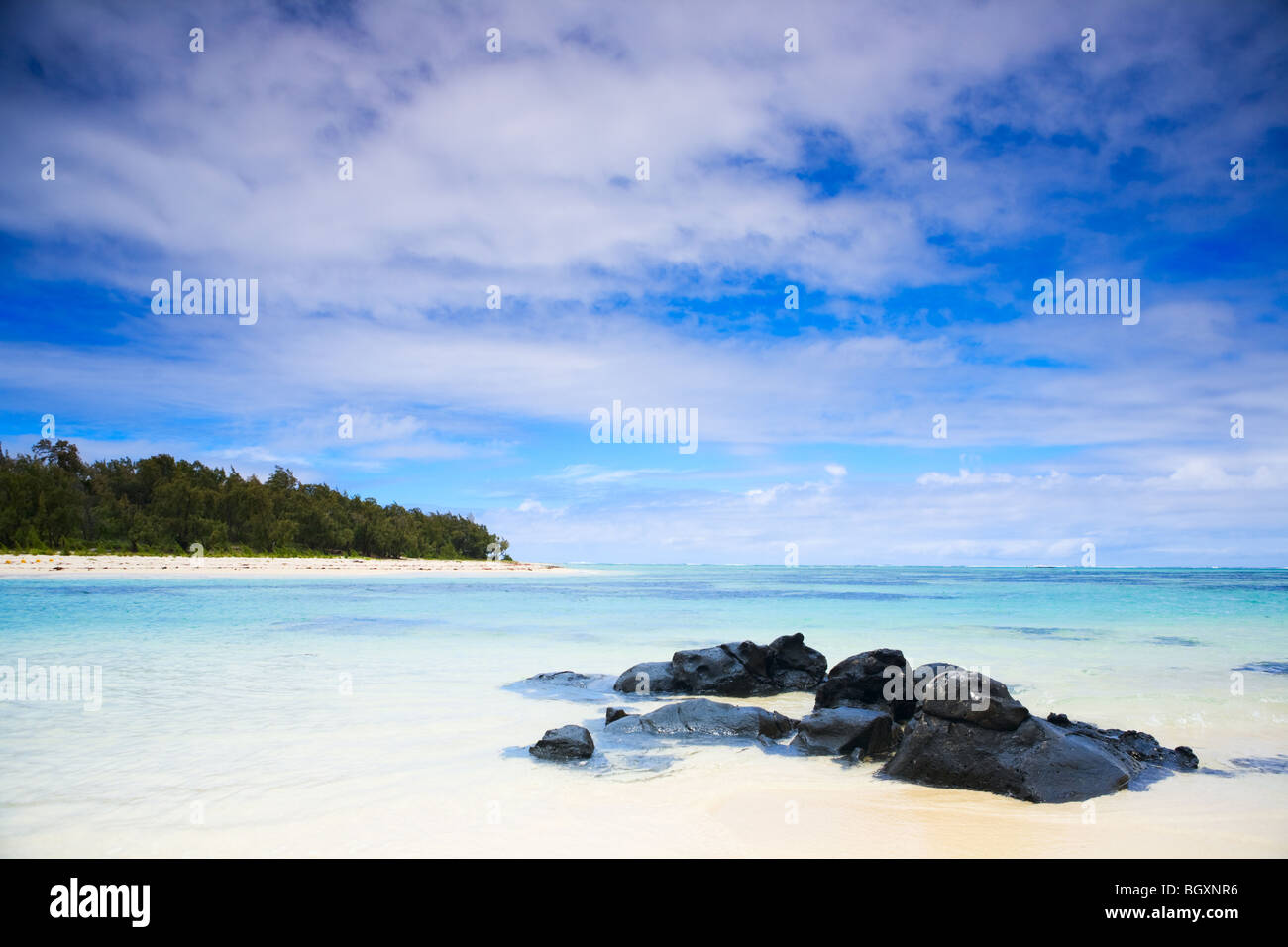 Paradises hi-res stock photography and images - Alamy