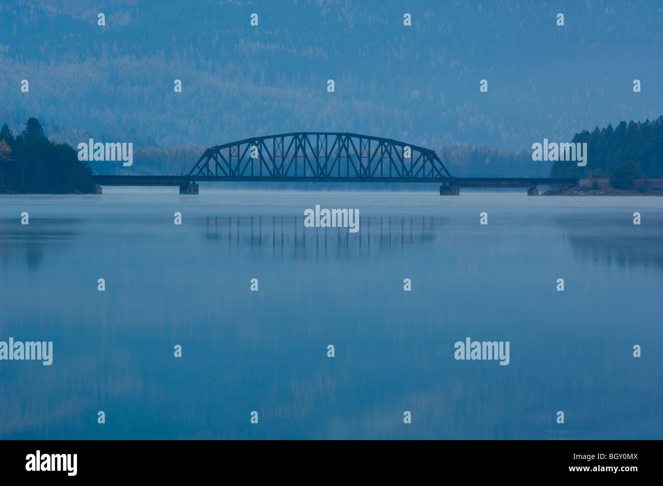 Montana mountains railroad hi-res stock photography and images - Alamy