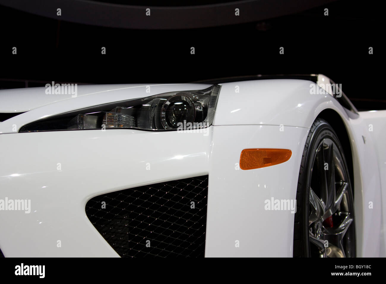 2011 2012 Lexus LFA LFA Concept Vehicle 4.8L Litre V10 552 HP