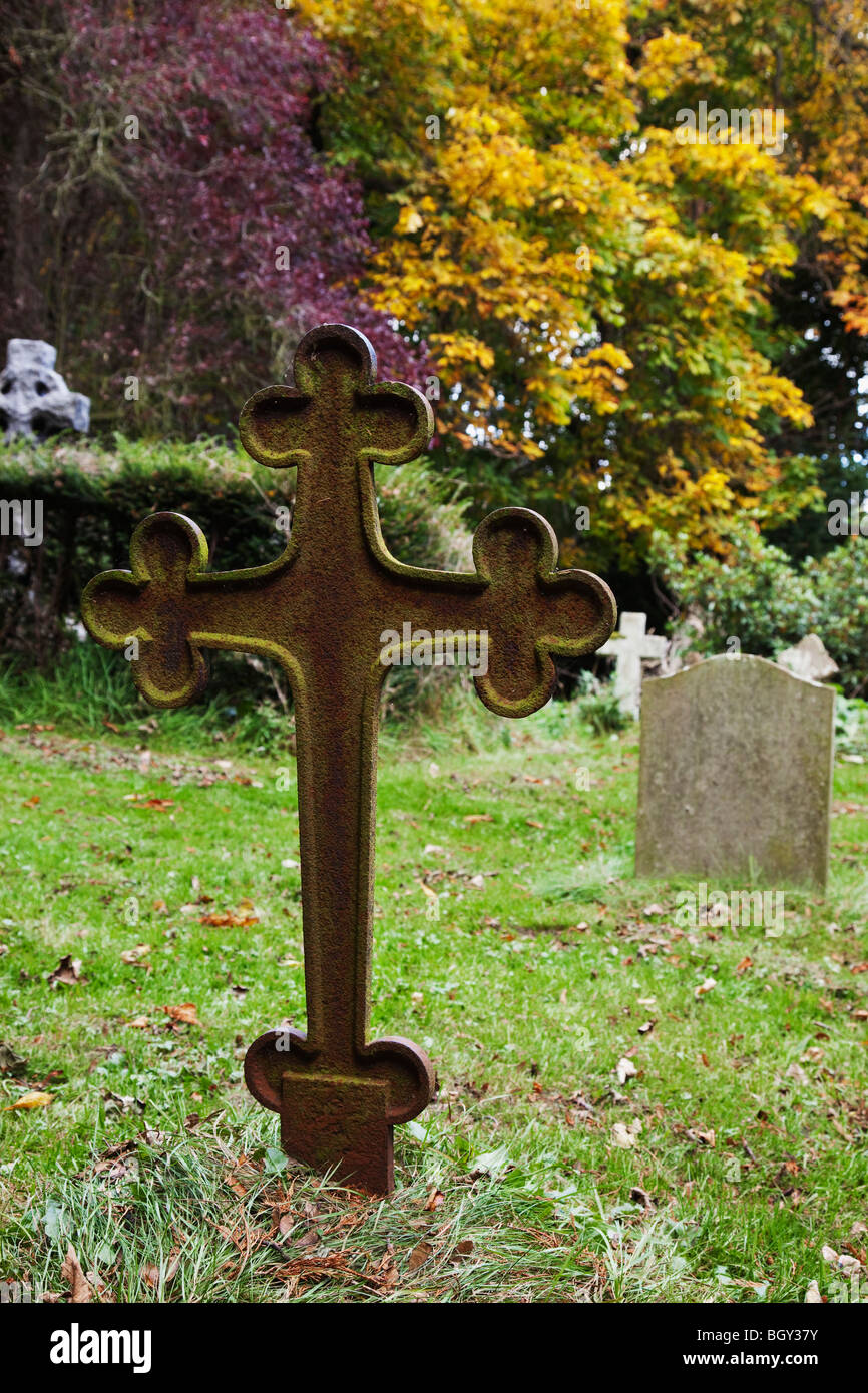 Cross grave marker in a cemetery Stock Photo Alamy