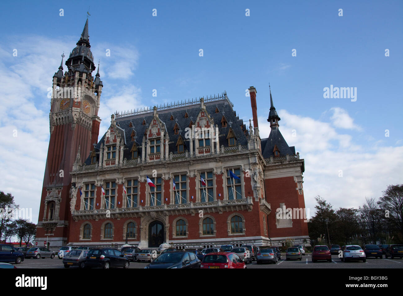 Hotel de Ville in Flemish Renaissance style, Calais, Pas de Calais ...