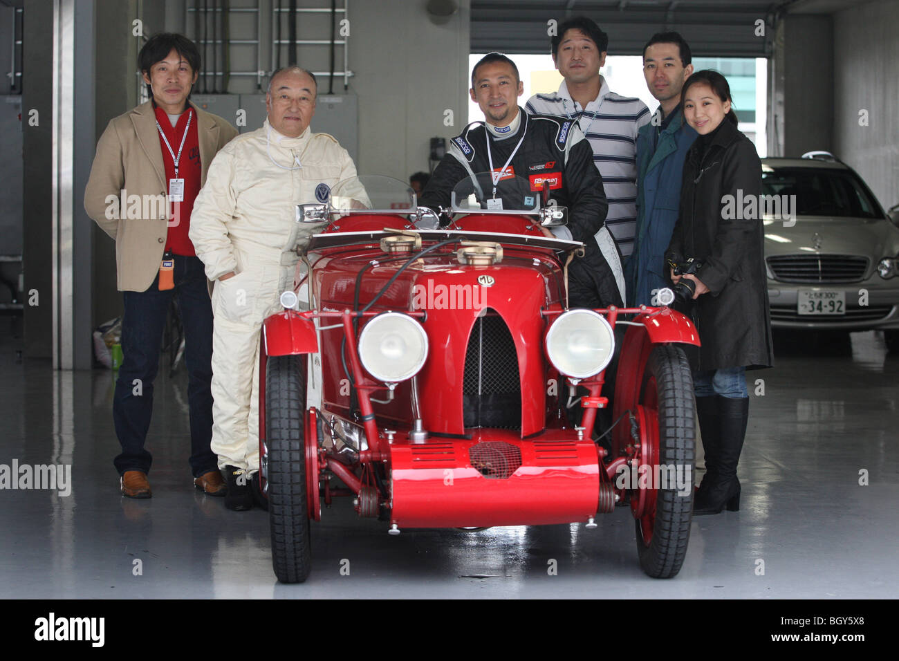 1933 MG Type-C Midget, owned and driven by Koichi Sugita (2nd from left). Le Mans Classic car race, Fuji Speedway, Japan 2007 Stock Photo