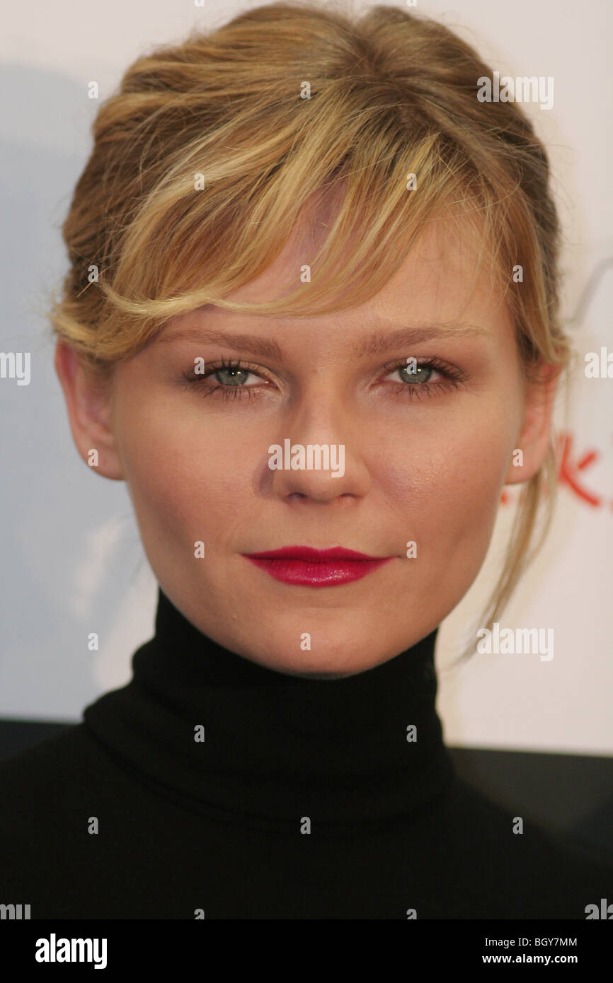 'SPIDERMAN 3' WORLD PREMIERE, TOKYO, JAPAN, Apr. Monday 16th 2007. American actress Kirsten Dunst. Stock Photo