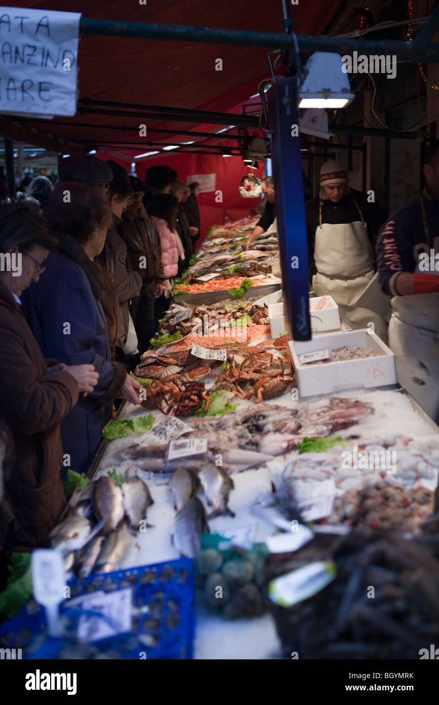 Fishers market hires stock photography and images Alamy
