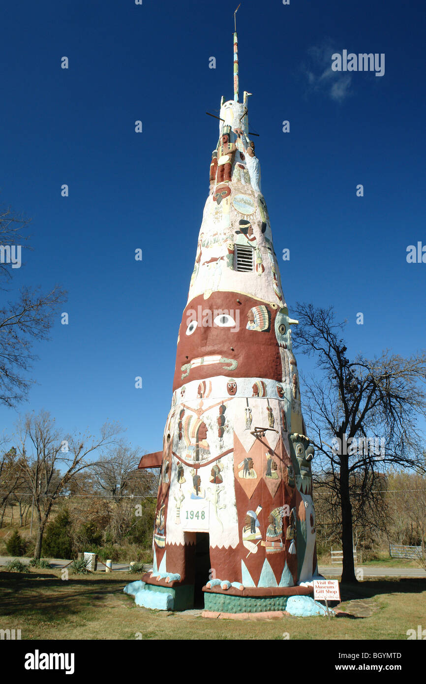 Totem pole park, oklahoma hires stock photography and images Alamy