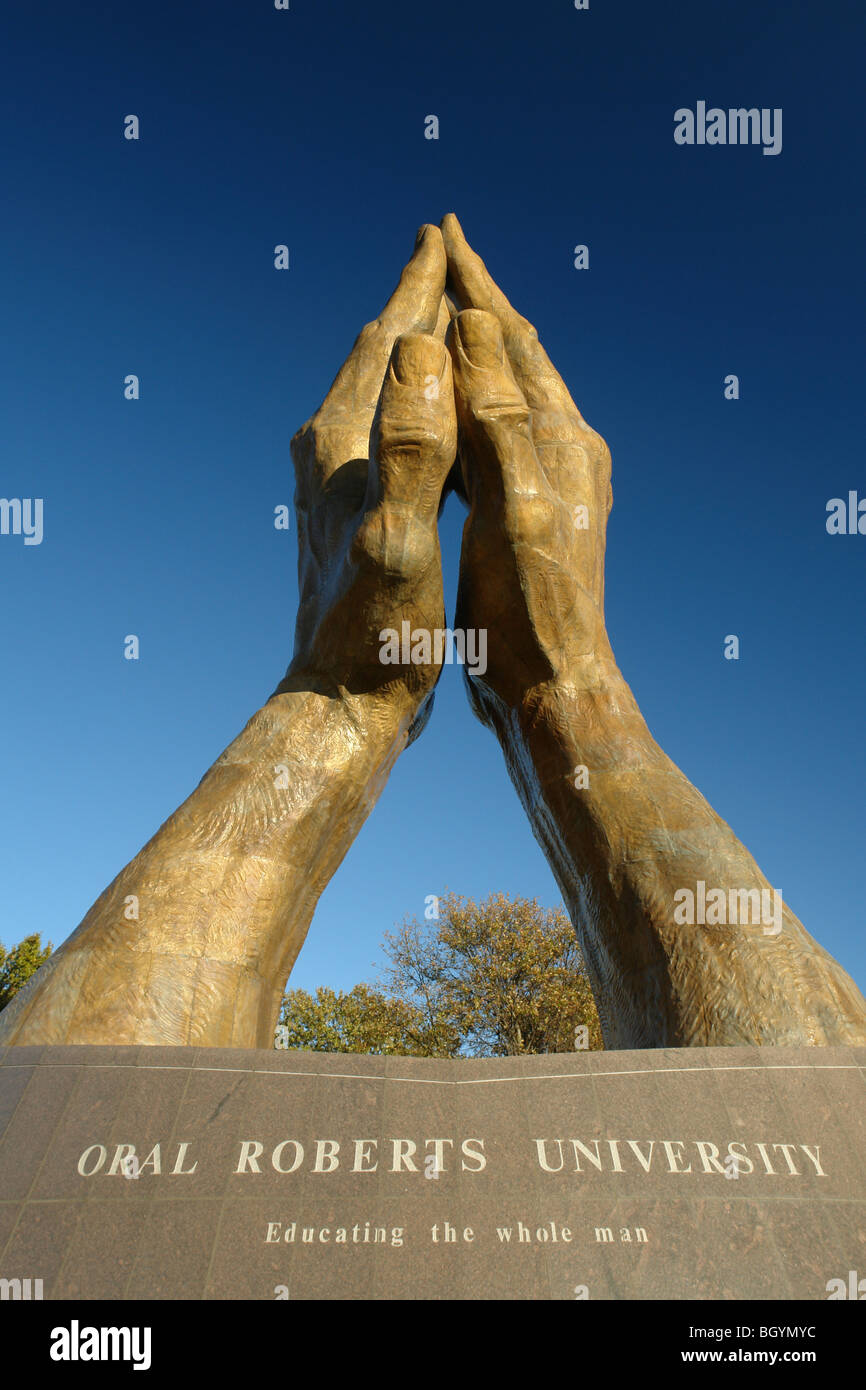 Tulsa, OK, Oklahoma, Oral Roberts University, Praying Hands Statue