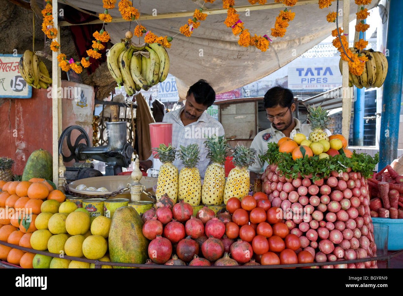 Fruit juice stall. Bikaner. Rajasthan. India Stock Photo Alamy