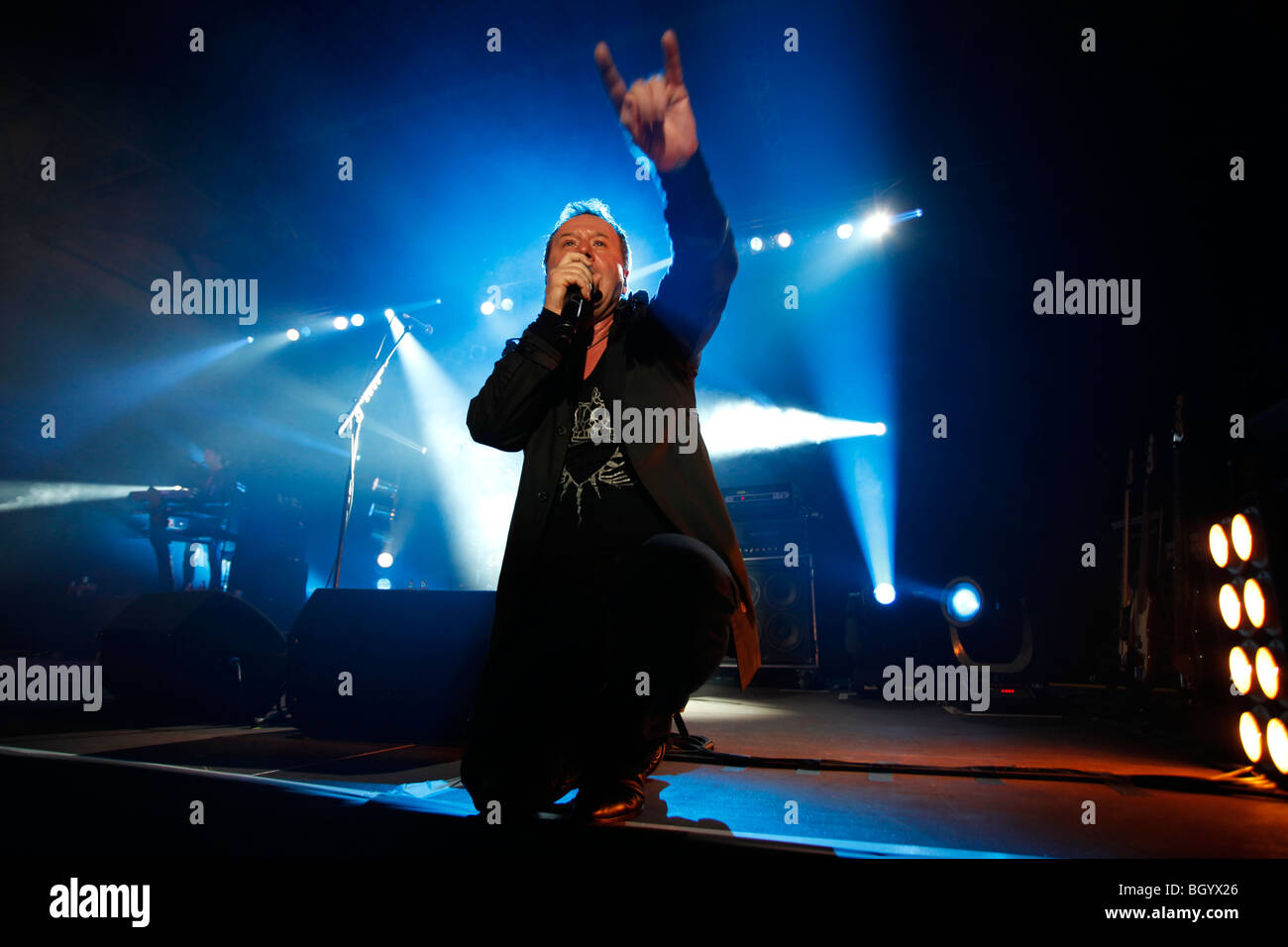 Jim Kerr, singer of the 1980's Scottish band, Simple Minds, performs