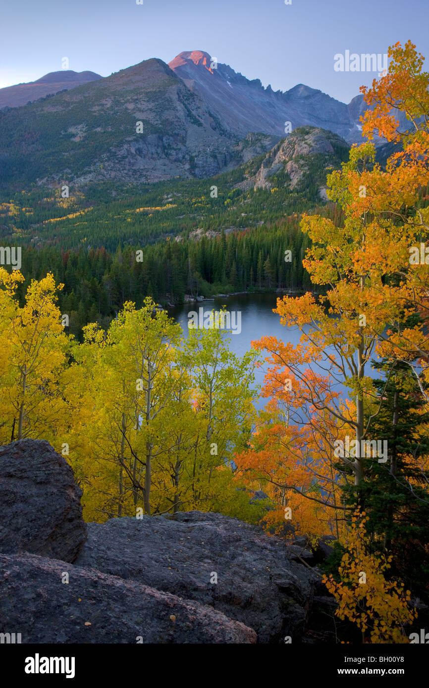 Bear lake with longs peak hires stock photography and images Alamy