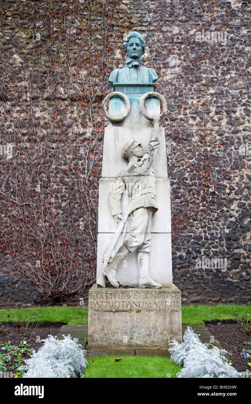 Memorial to Edith Cavell, Norwich UK Stock Photo
