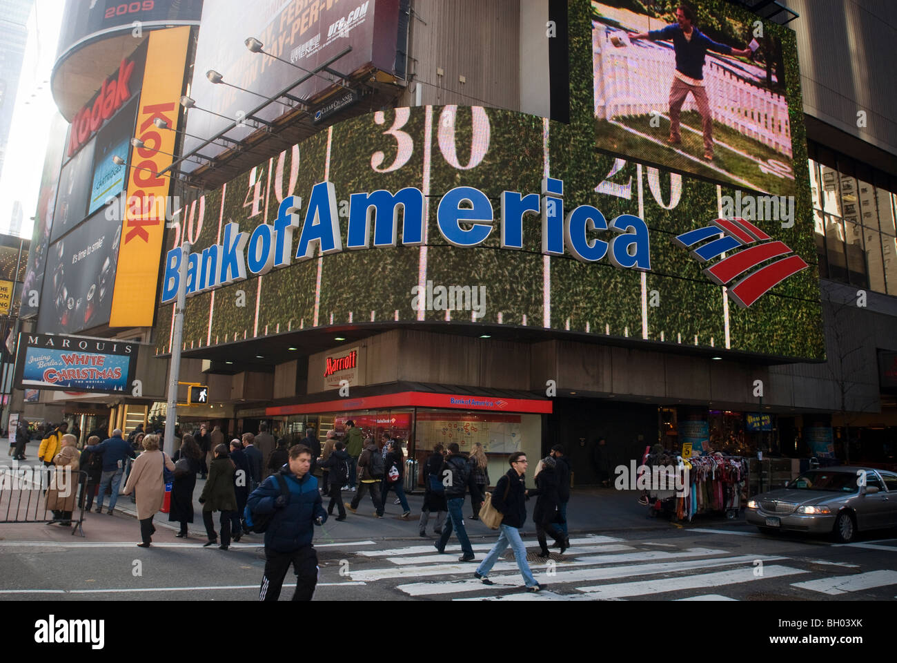 Bank Branches And Jobs High Resolution Stock Photography And Images Alamy