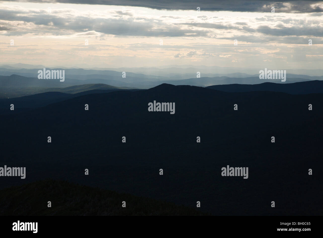 Mount washington observatory wind hi-res stock photography and images ...