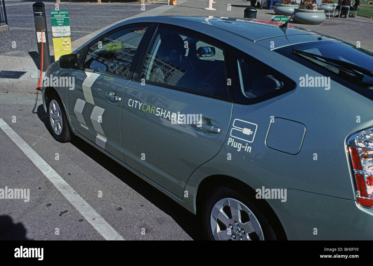 electric hybrid vehicle recharging station, San Francisco, California, USA Stock Photo
