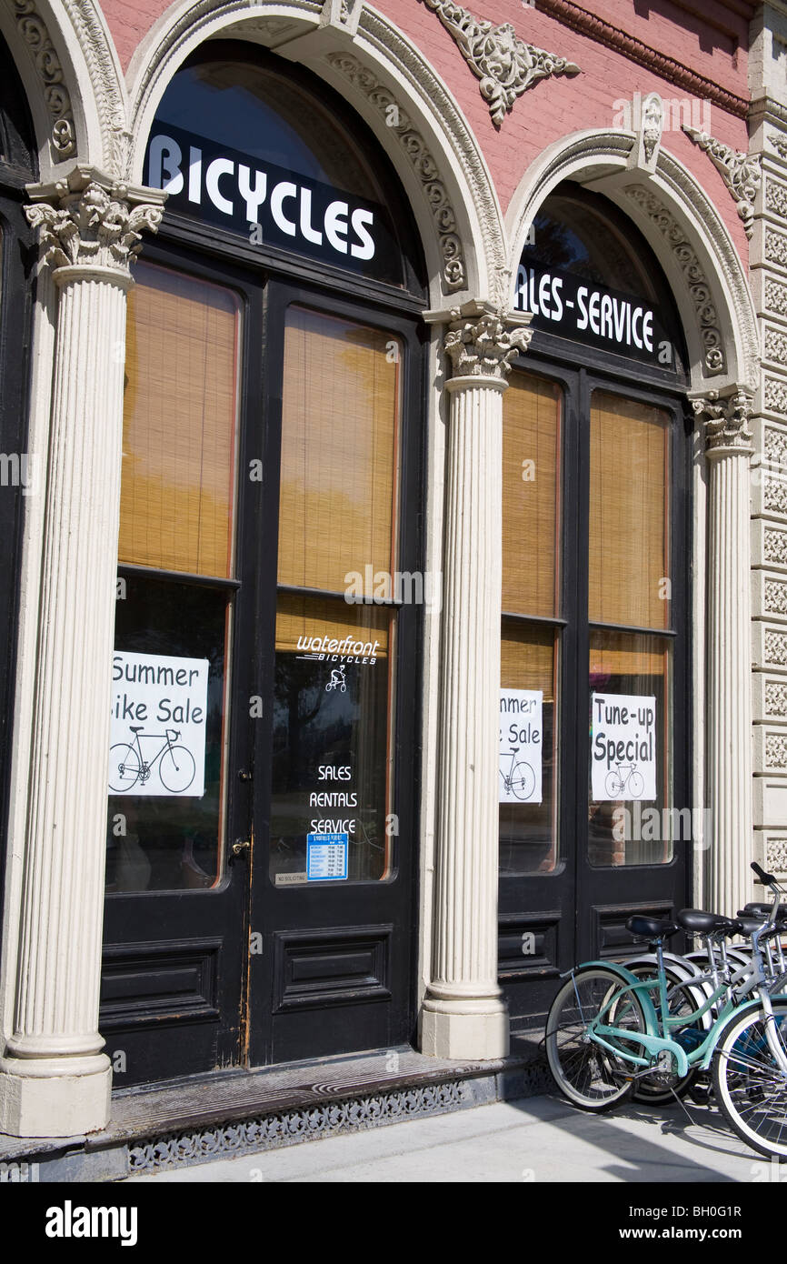 Bicycle store hires stock photography and images Alamy