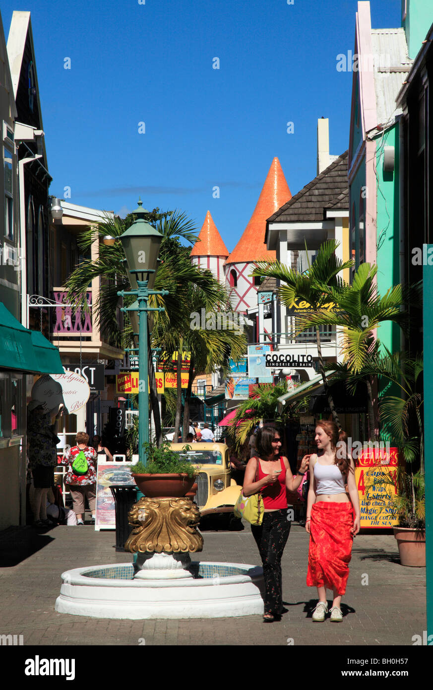 Market street and shops at Philipsburg in St. Maarten . Dutch Caribbean Stock Photo
